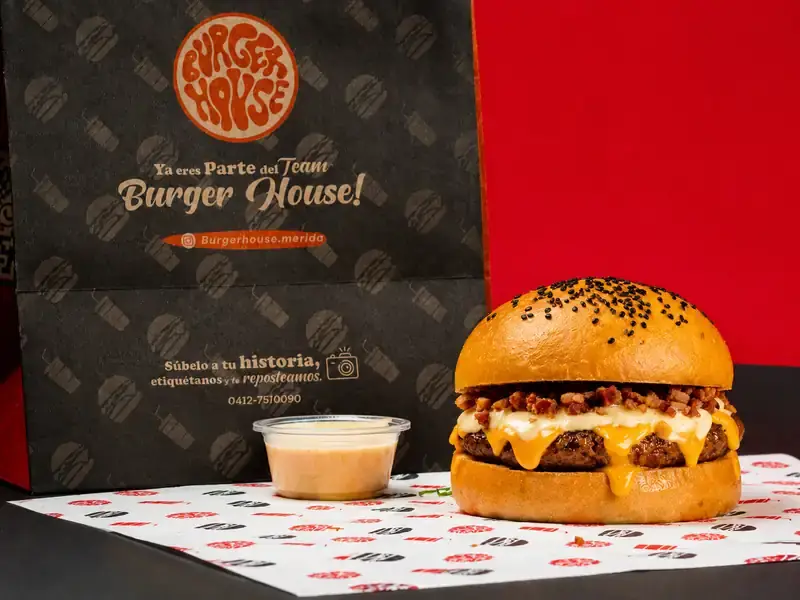 PROMO Cheese House